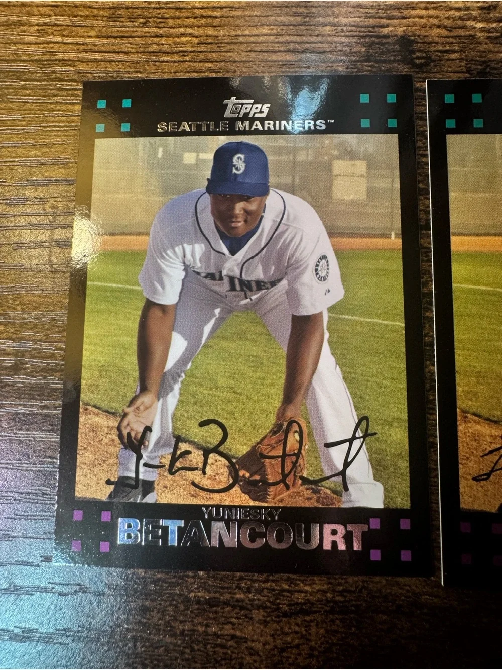 Lot of 2 2007 Topps Seattle Mariners baseball cards printing/nameplate error. - Picture 3 of 5